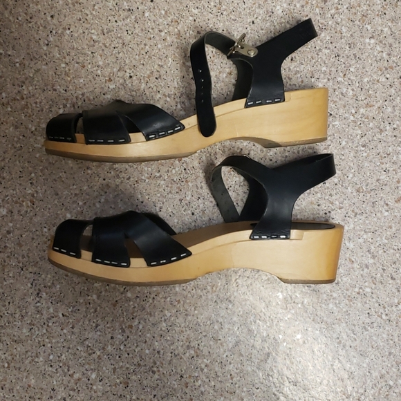 Size 8 Swedish black Hasbeens - Picture 2 of 5